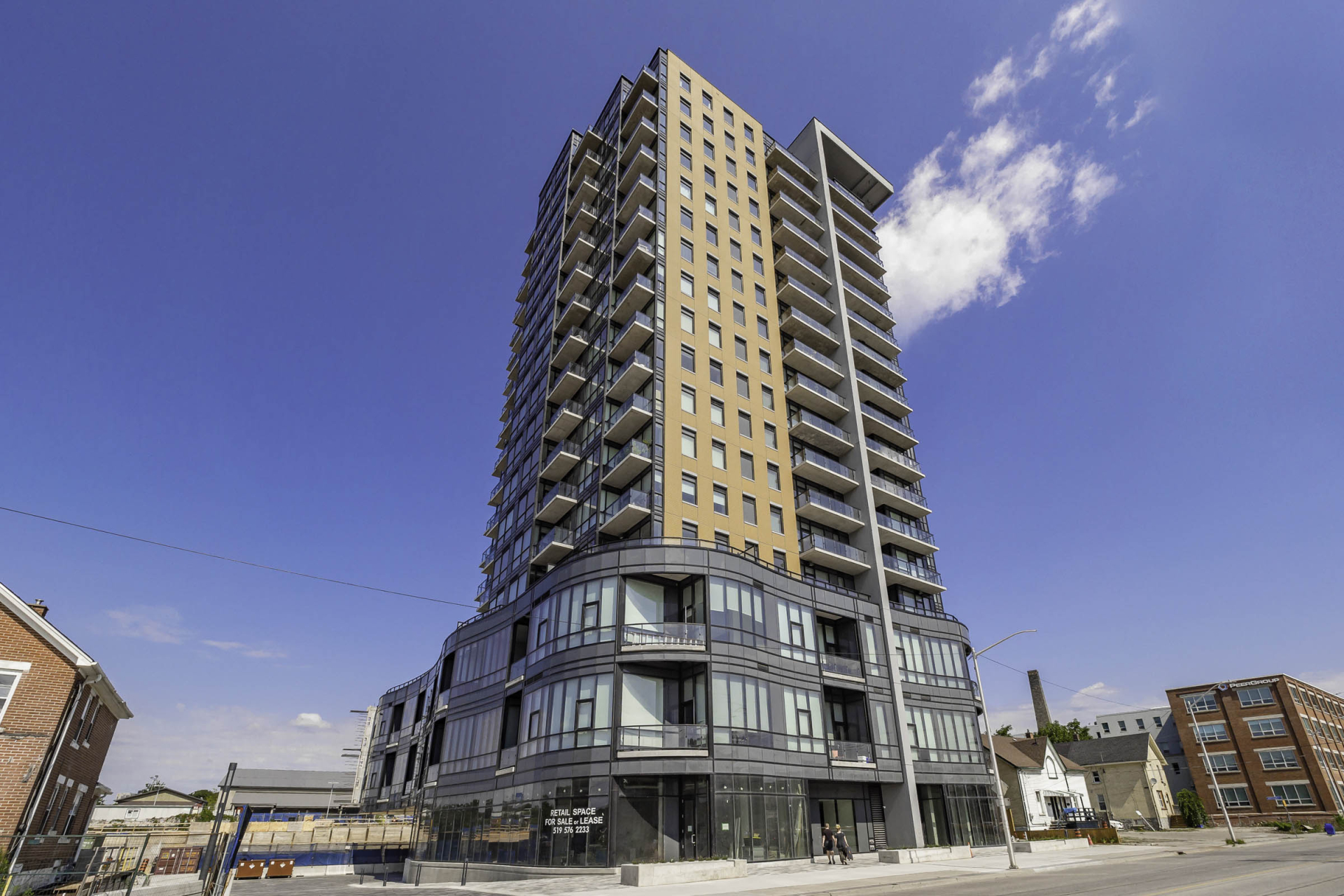 002 100 Garment Street kitchener 