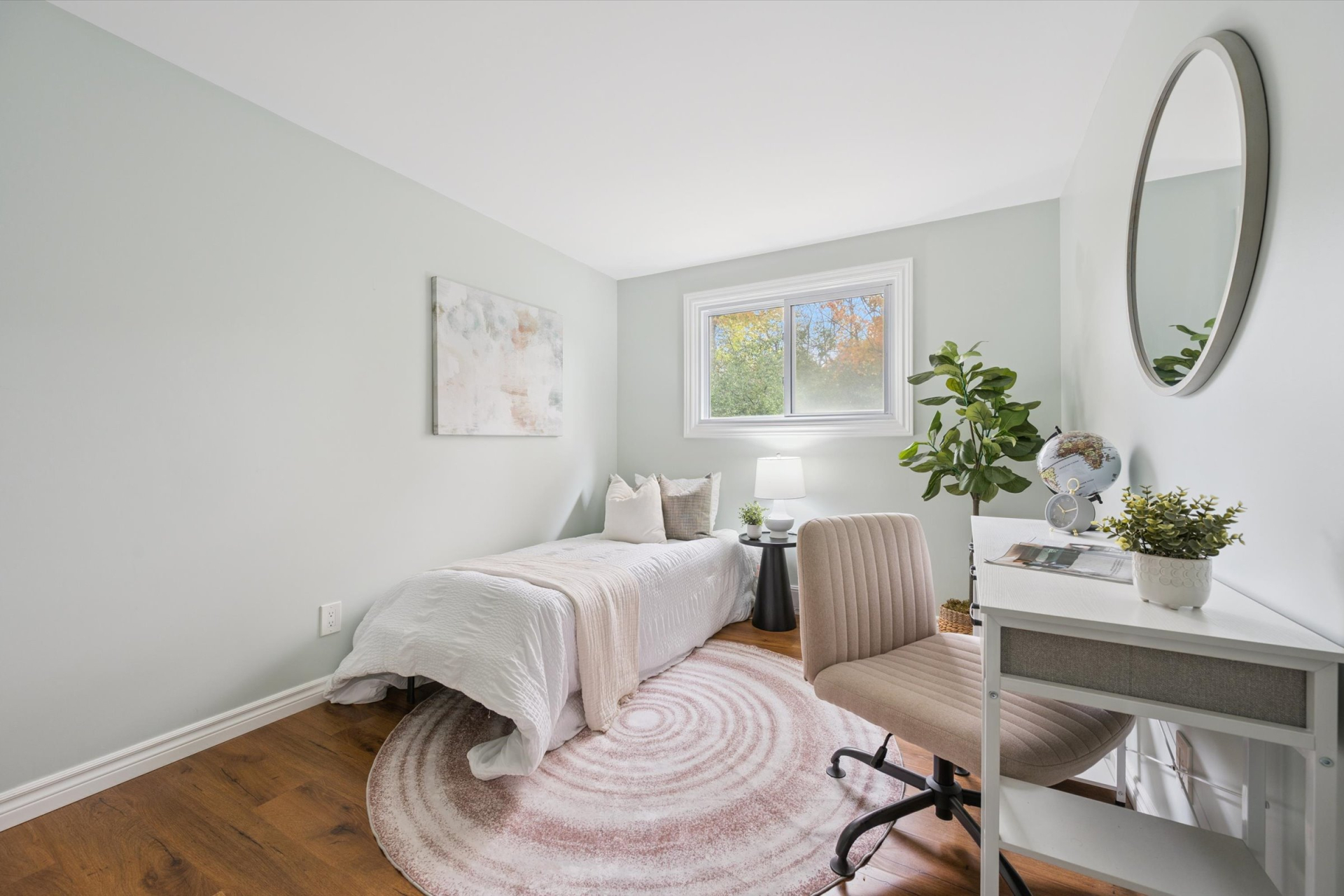 33 Bluevale St N Unit 29 