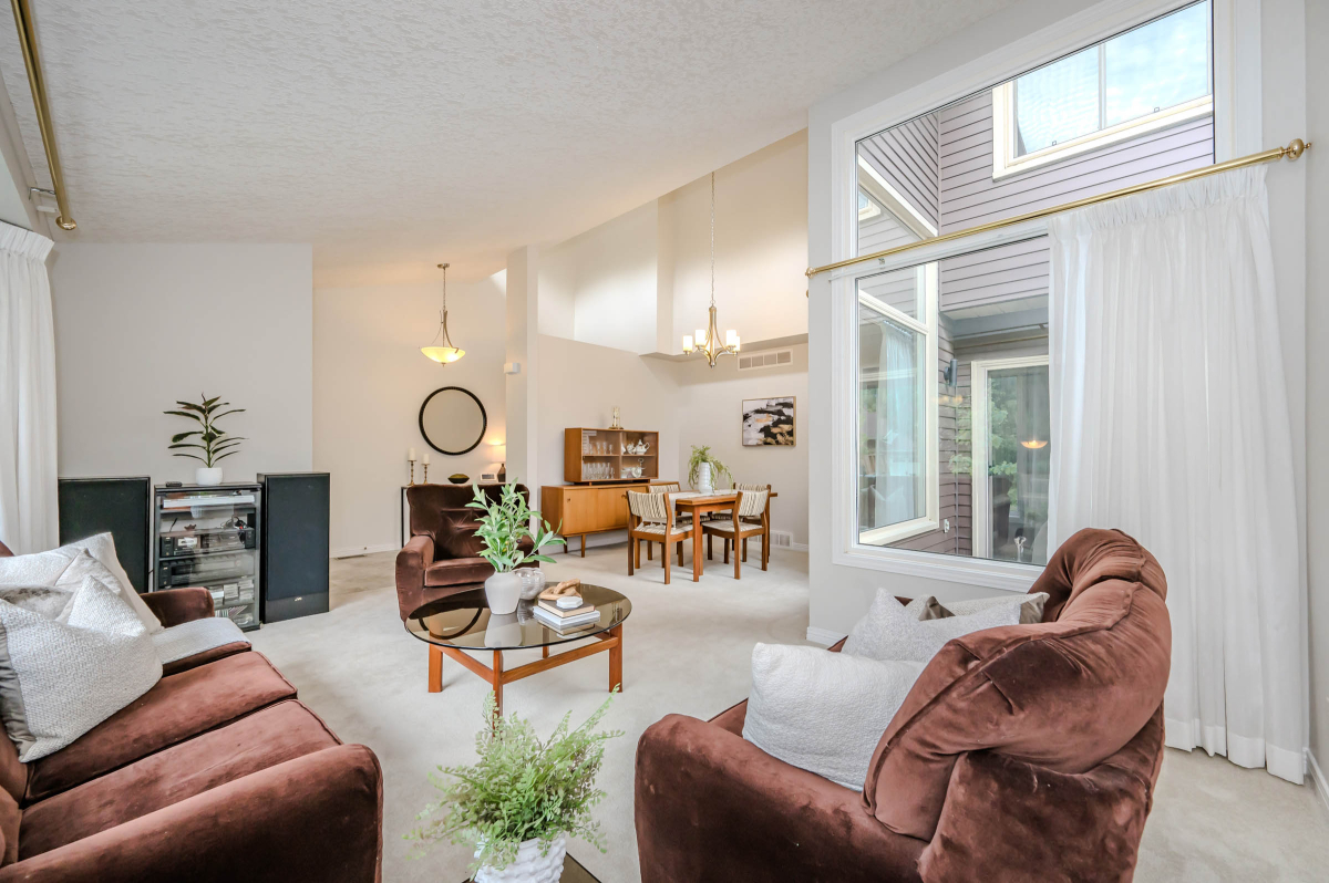 009 2 Pickwick Place Guelph 