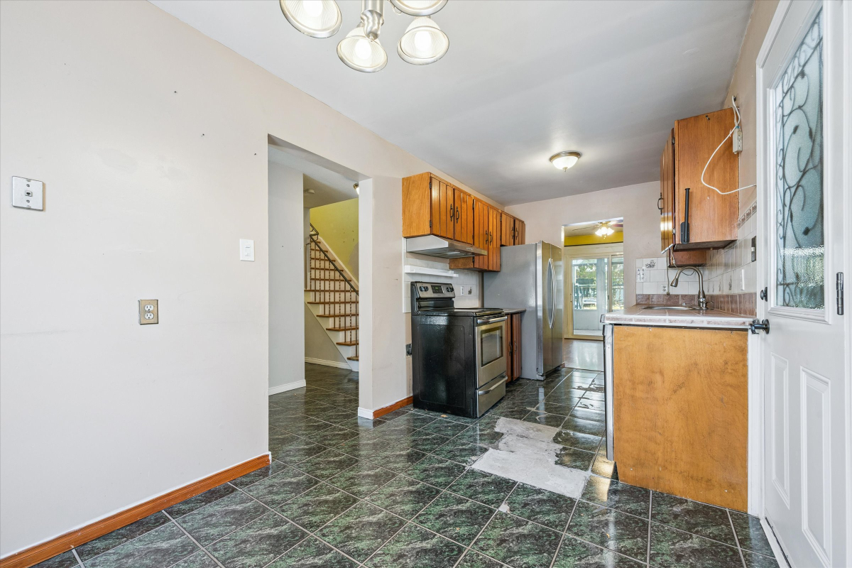 08 Gwendale Crescent 