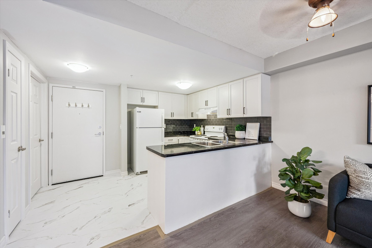 18 Goodwin Dr 109 