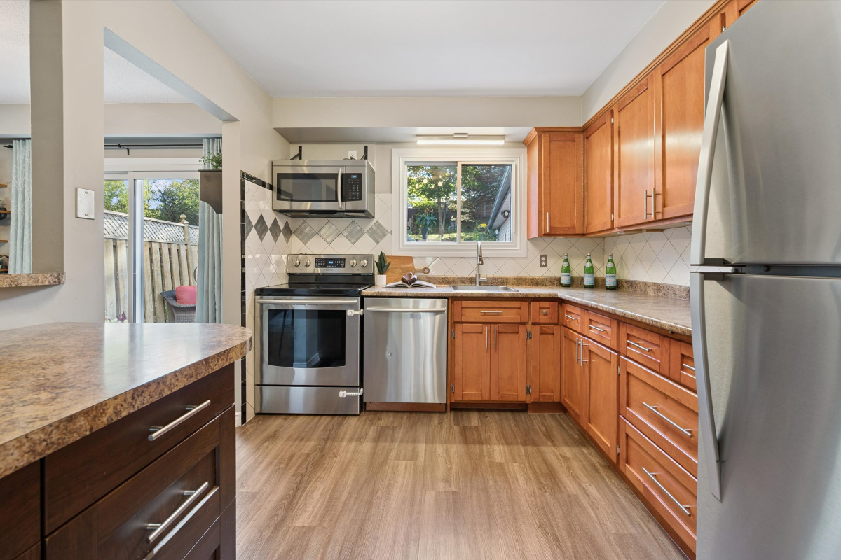 18 Shadeland Crescent 