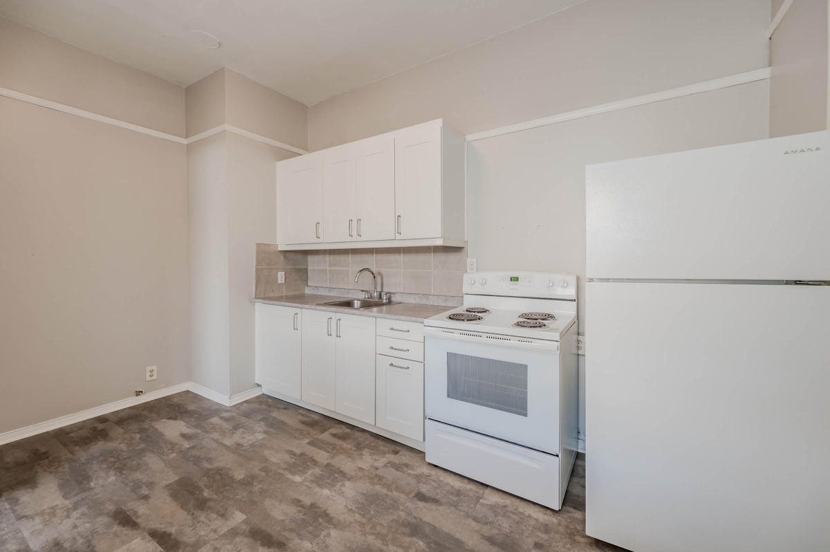 57 BEVERLY Street Unit 102 Cambridge Ontario N1R 3Z6 