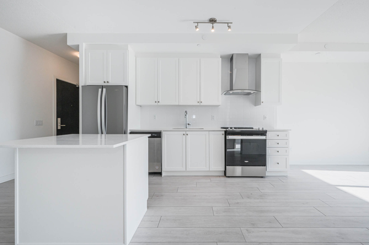 605 55 Duke St W Kitchener 