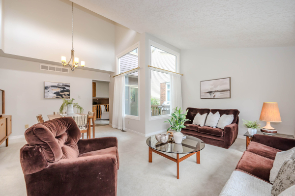 008 2 Pickwick Place Guelph 