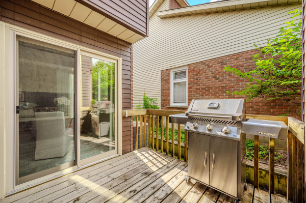 019 2 Pickwick Place Guelph 