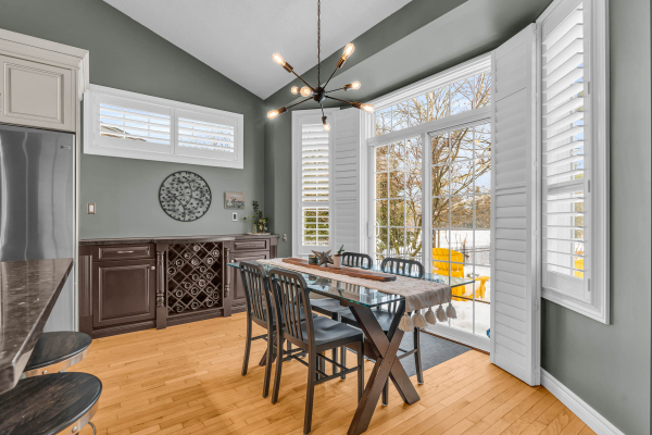 019 610rockpoint 