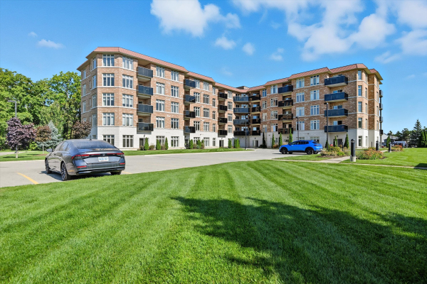 02 8111 Forest Glen Dr Unit 524 fr 