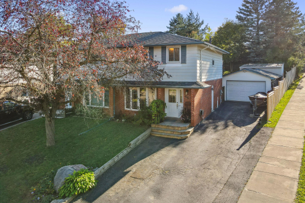 02 Shadeland Crescent 