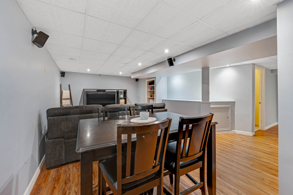 049 130DalegroveDr 