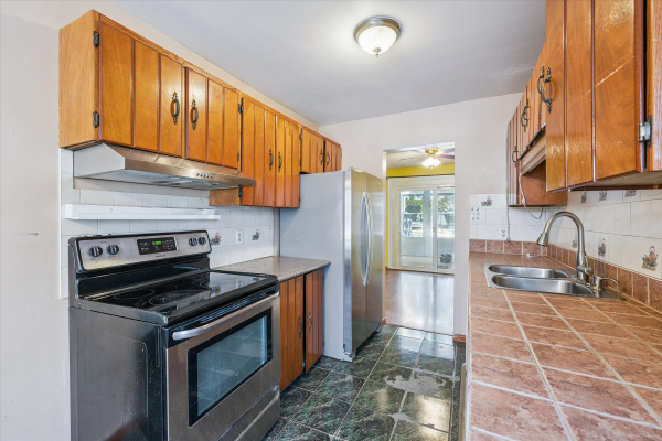 10 Gwendale Crescent 