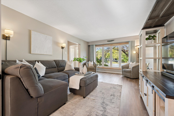 11 Shadeland Crescent 