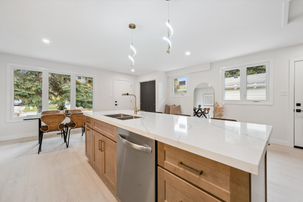 12 Drummerhill Crescent 