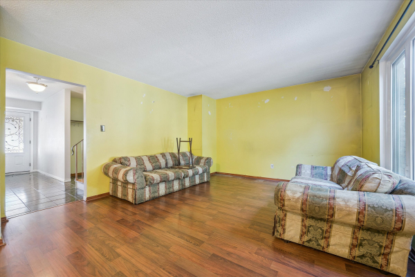 14 Gwendale Crescent 