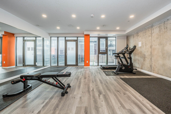 1434 1438 Highland Rd W Kitchener Lobby Amenities 