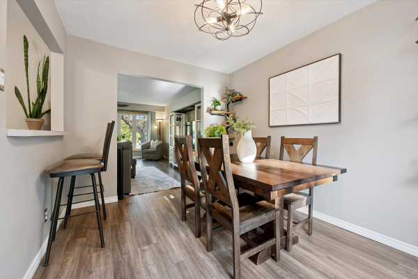15 Shadeland Crescent 