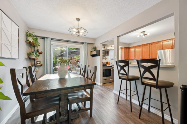 17 Shadeland Crescent 