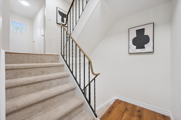 18 Bluevale St N Unit 29 