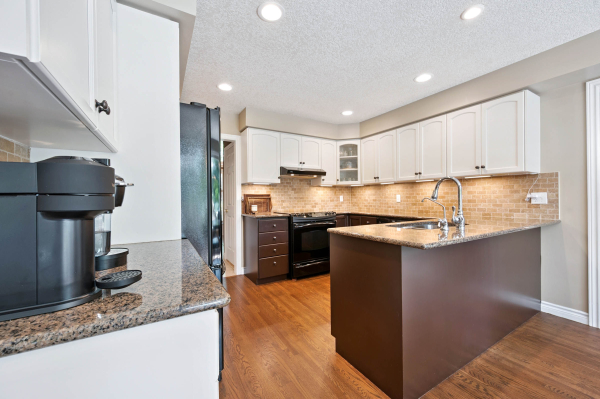 19 Pheasant Run Drive 