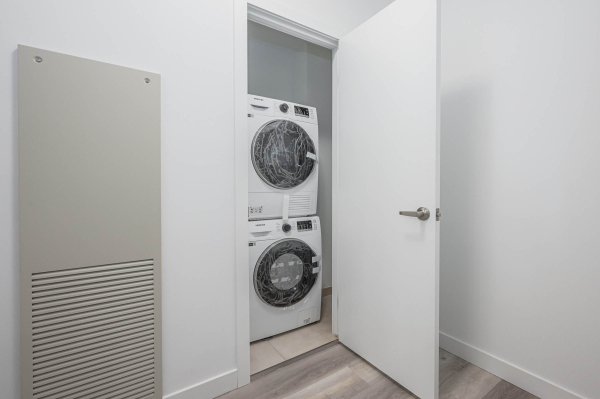 208 1438 Highland Rd W Kitchener 