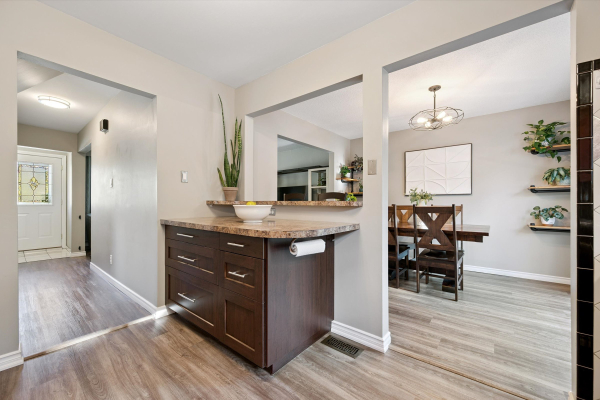 21 Shadeland Crescent 