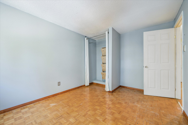 22 Gwendale Crescent 