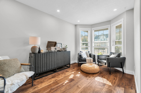 220RidgeTopRockwoodDetachedHouseforsale