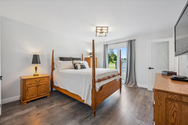 24 Wellington County Rd 34 