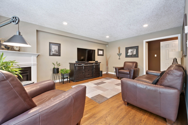 25 Pheasant Run Drive 