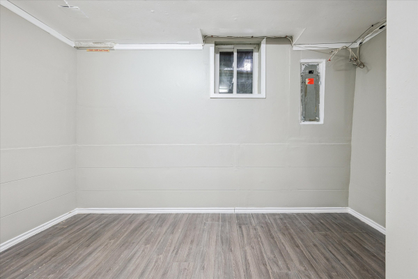 26 Central Park Dr Unit 49 