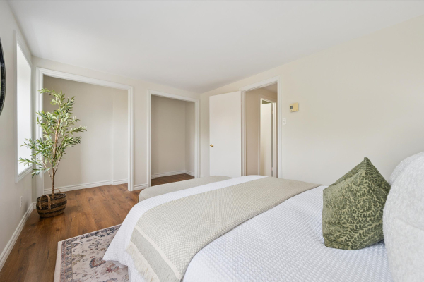 27 Bluevale St N Unit 29 