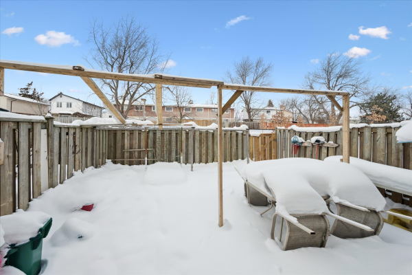 29 Central Park Dr Unit 49 