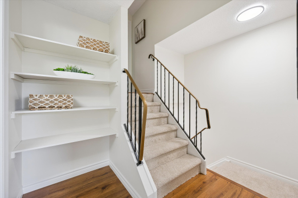 30 Bluevale St N Unit 29 