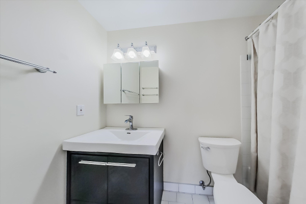 31 55 Blue Springs 1 of 