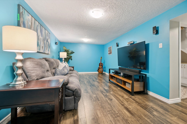 32 Shadeland Crescent 