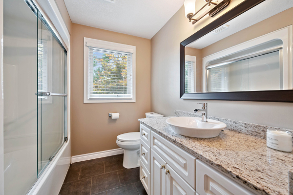 33 Pheasant Run Drive 