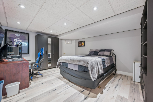 36 Wellington County Rd 34 