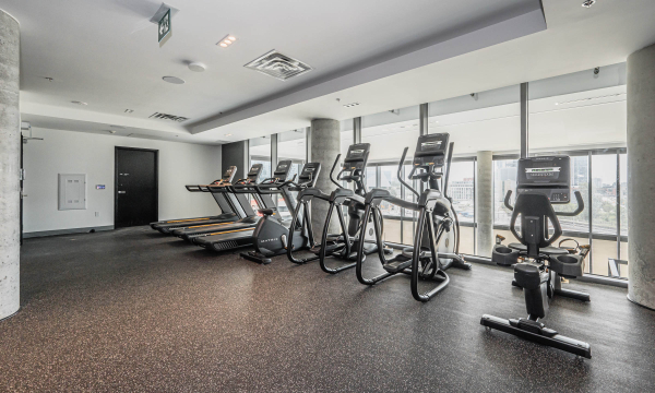 37 15 Wellington St Kitchener 