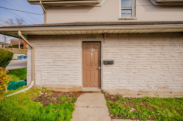 57 BEVERLY Street Unit 102 Cambridge Ontario N1R 3Z6 