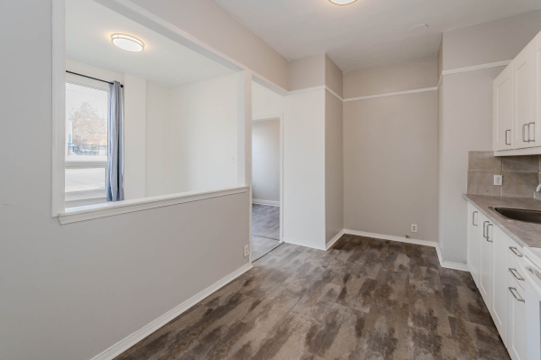 57 BEVERLY Street Unit 102 Cambridge Ontario N1R 3Z6 