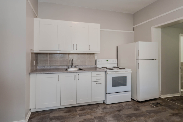 57 BEVERLY Street Unit 102 Cambridge Ontario N1R 3Z6 