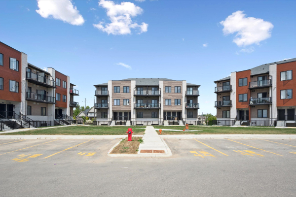 DoonKitchenerStackedTownhouseForSaleSouthCreek