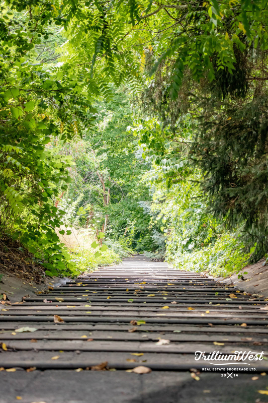 ColonialAcresgallery 11 of 