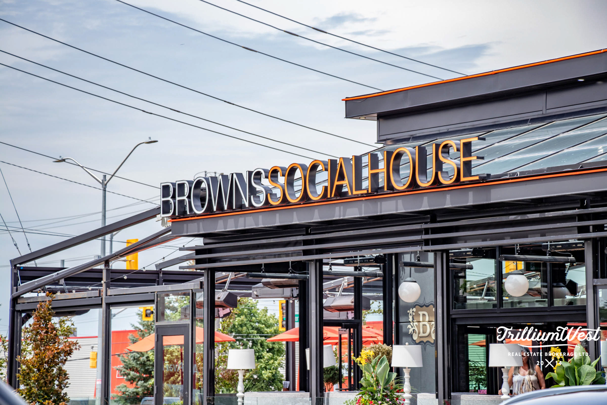 ColonialAcresgallery 23 of 