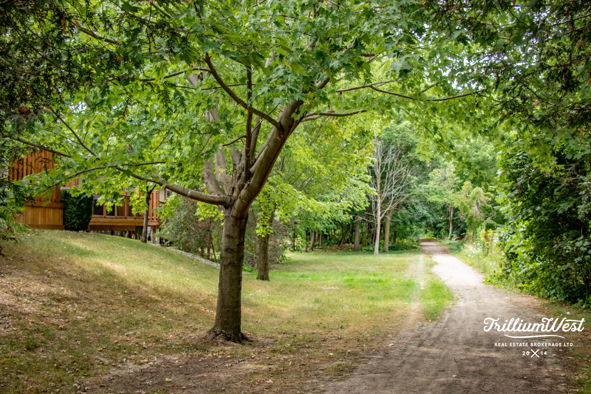 ColonialAcresplaces 2 of 