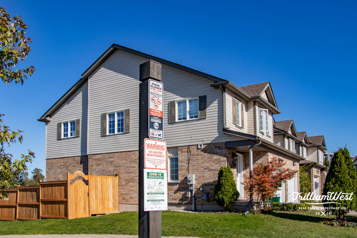 HighlandWestgallery 31 of 