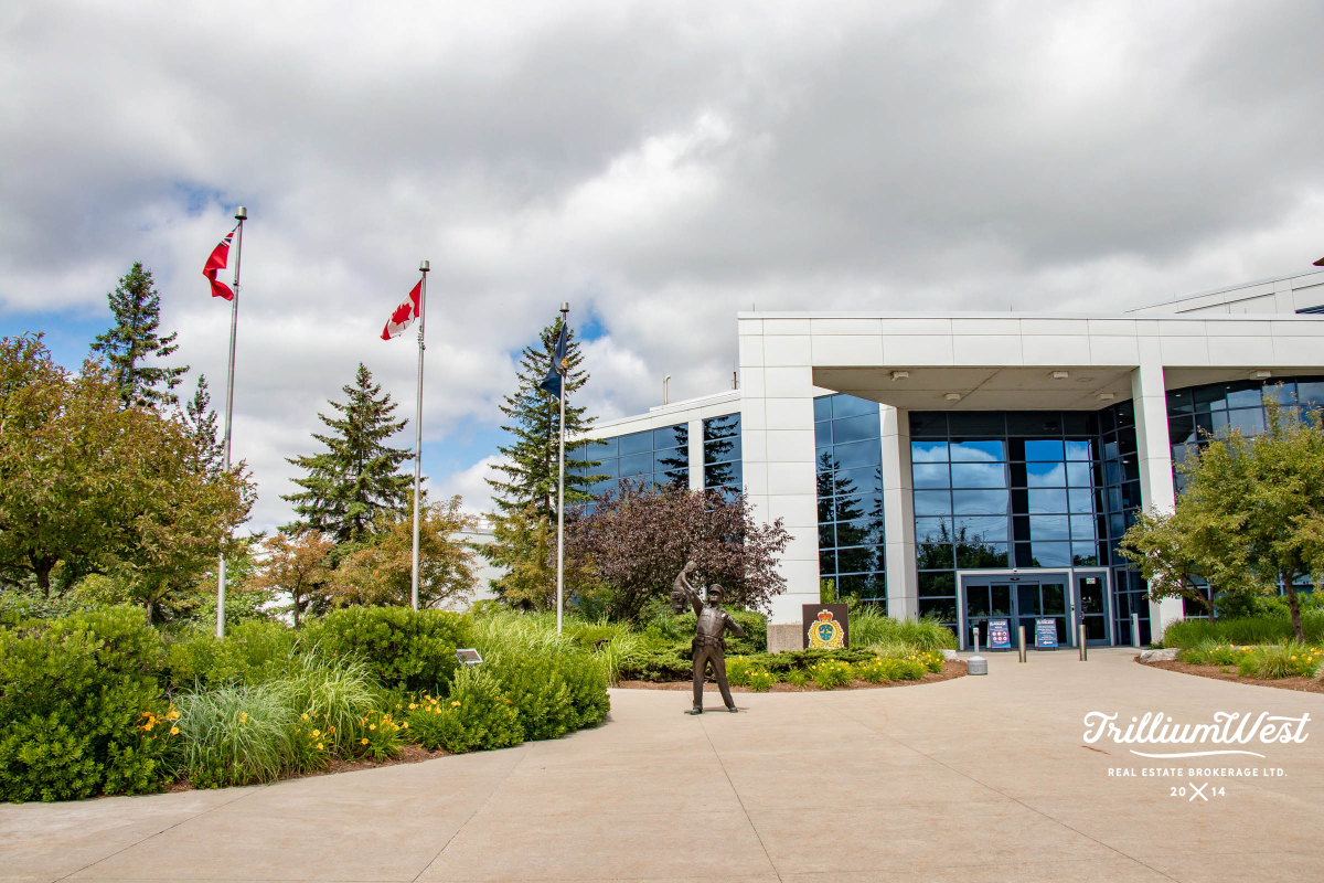 MapleGrovegallery 7 of 