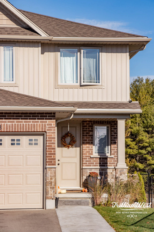 PergolaCommonsproperties 