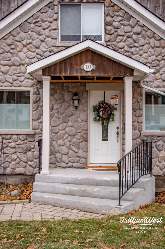 UniversityDownsgallery 24 of 