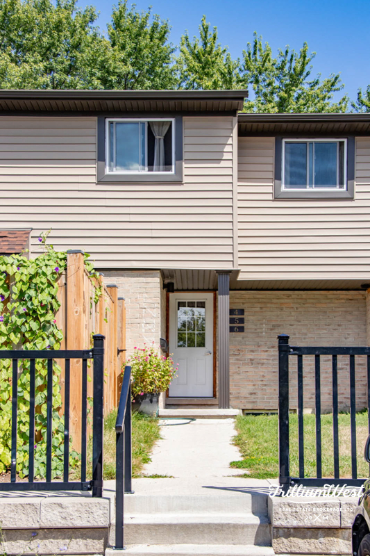 Universityproperties 1 of 